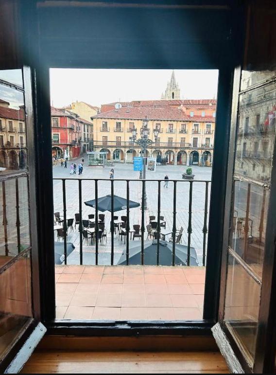 Arquitecto De La Vida- Plaza Mayor León Eksteriør billede